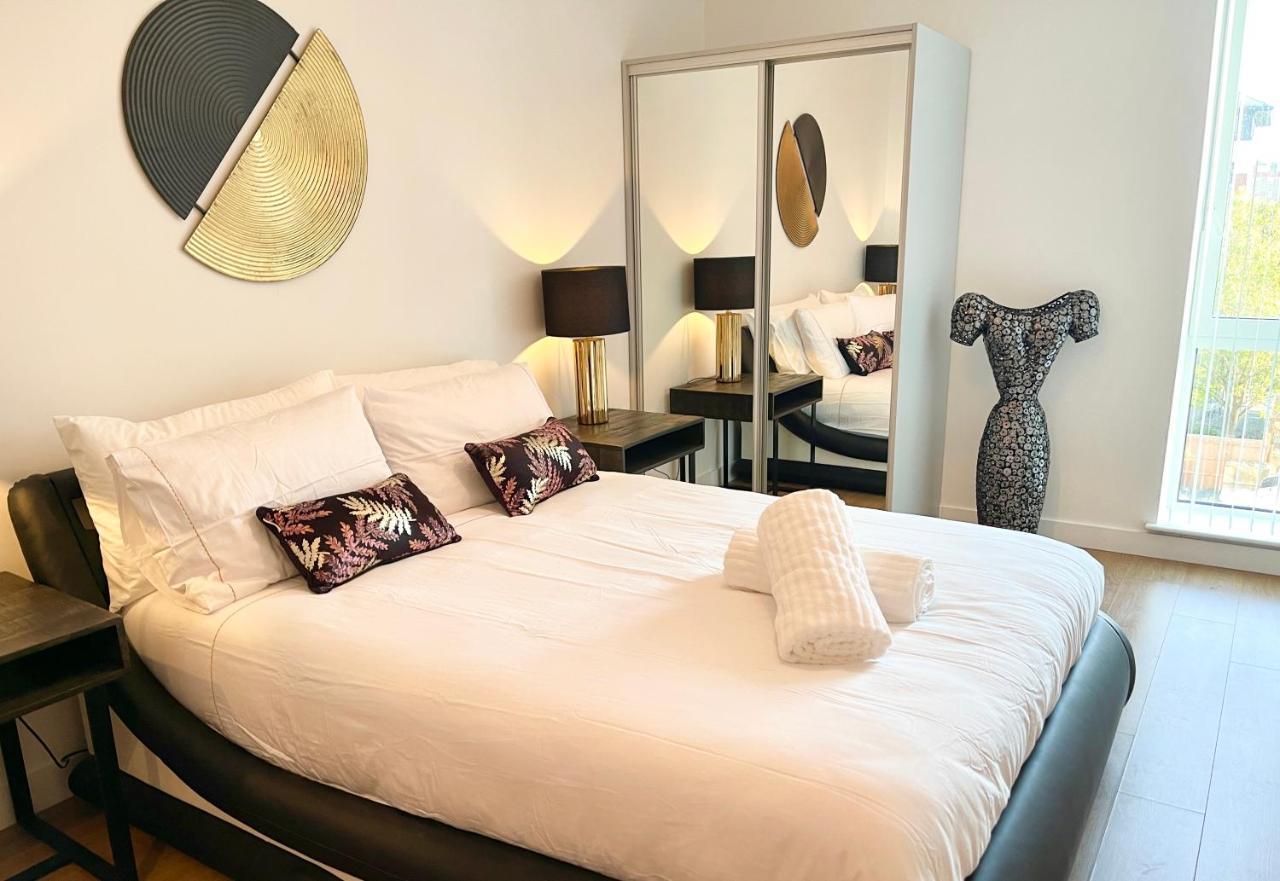Apartment Urban Gateway Spacious With Free Parking *