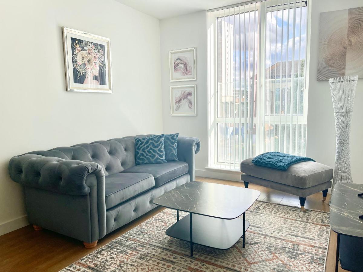 Urban Gateway Spacious With Free Parking Apartment *